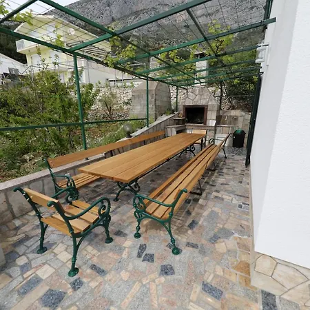 Haus Am * Brist